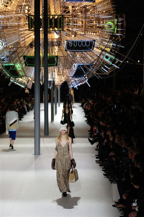 sfilata louis vuitton autunno inverno 2015|Sfilata Louis Vuitton autunno inverno 2024 2025.